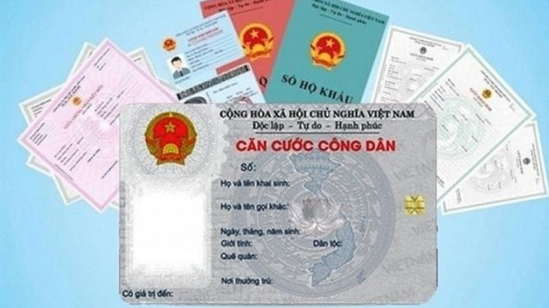 Hộ chiếu còn hạn, CMND/CCCD, hộ khẩu, giấy khai sinh.