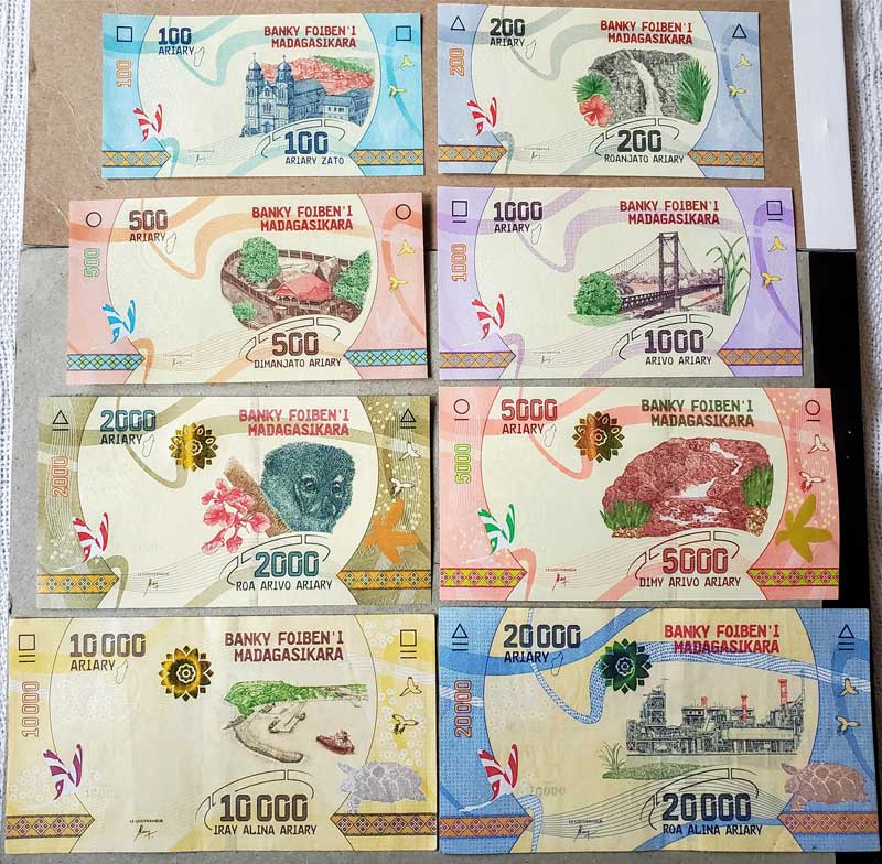 TOP 10 đồng tiền có giá trị thấp nhất thế giới năm 2025