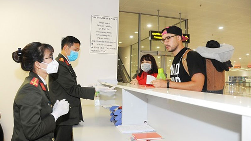 Người nước ngoài đến Việt Nam có cần visa không?