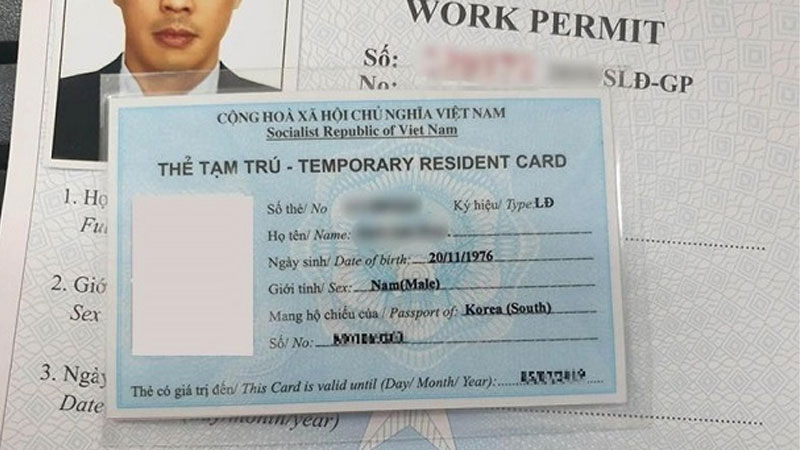 Chi phí làm thẻ tạm trú 2 năm cho người nước ngoài năm 2026