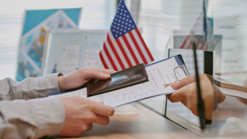 NVC đã nhận tài liệu nhưng đánh dấu Invalid Document hoặc yêu cầu sửa lại