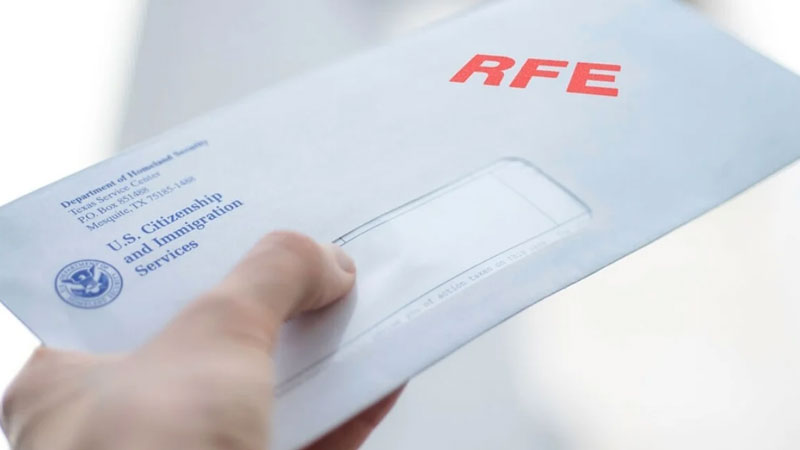 Đọc kỹ thông báo RFE và xác định yêu cầu của USCIS